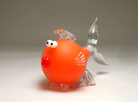 Petit poisson orange sablé